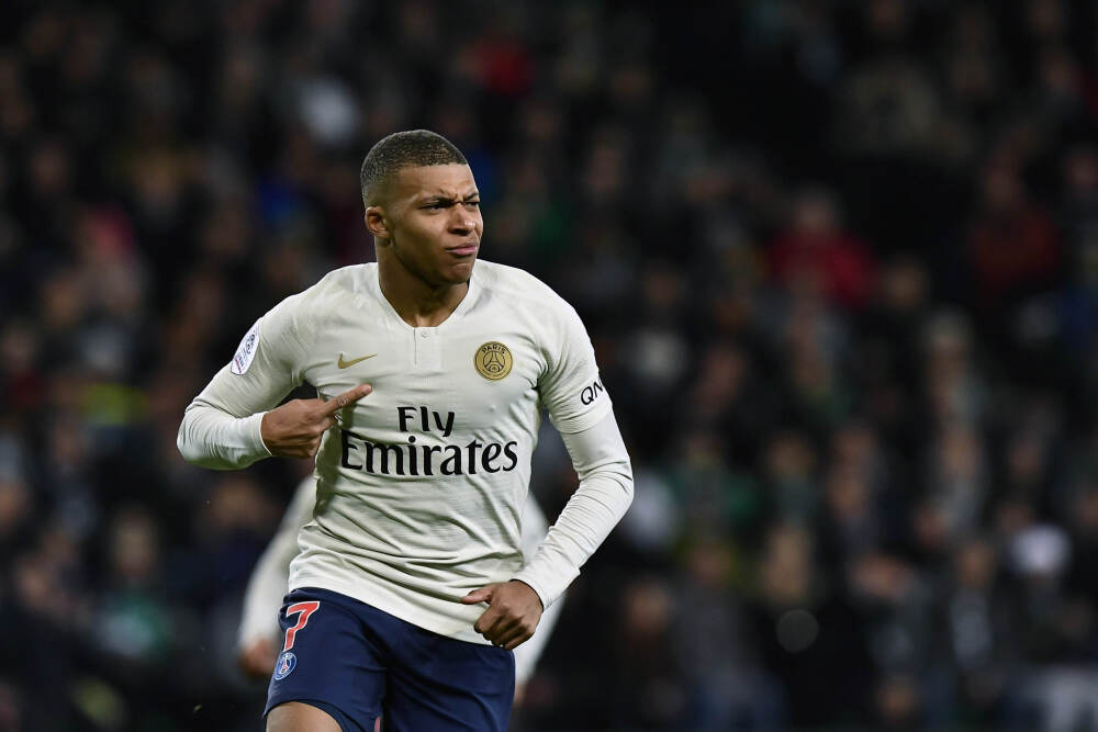 印度：GDP已超日本 成为世界第四大经济体